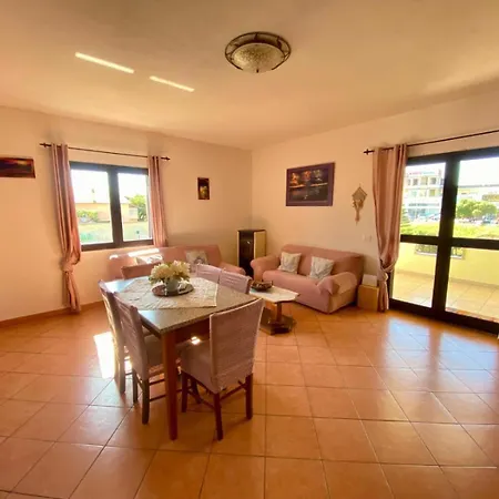 Pupureddu Con Terrazza Ad Apartamento *