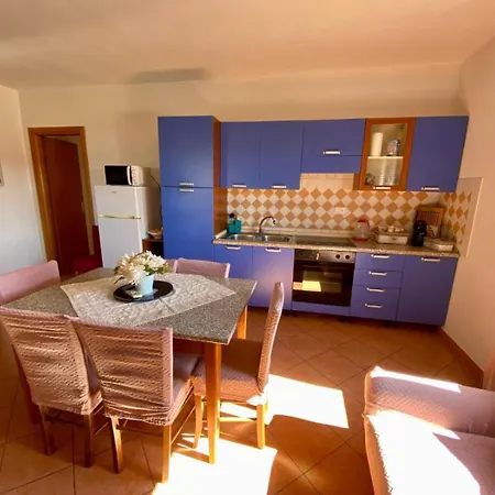 Pupureddu Con Terrazza Ad Appartement *